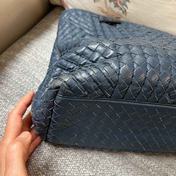 Bottega Veneta Double Chain Tote Stitched Intrecciato Calfskin Medium - Picture 14 of 16